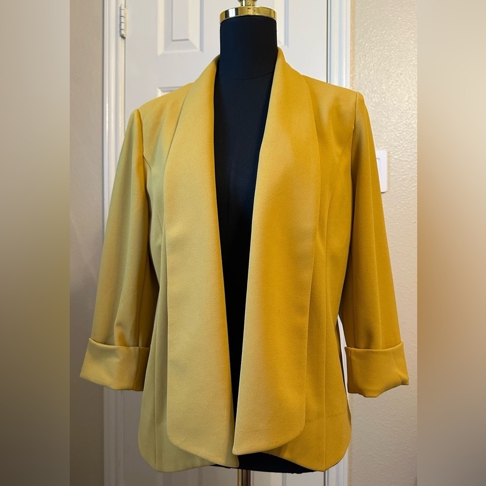Anne Klein Yellow Blazer 3/4 Sleeve Draped Front Size Medium Workwear